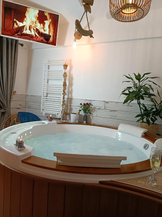 Le Marechal Duplex - Avec Jacuzzi - Hyper Centre