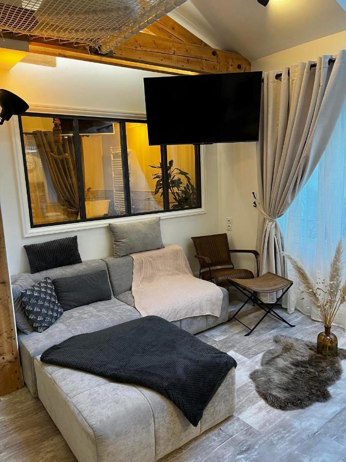 Le Marechal Duplex - Avec Jacuzzi - Hyper Centre Apartment *